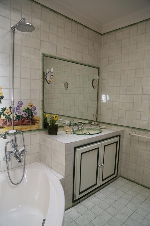 Quinta Dos Castanheiros Bed And Breakfastポンテ・デ・リマ 部屋 写真