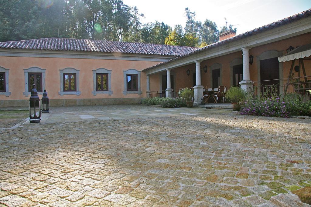 Quinta Dos Castanheiros Bed And Breakfastポンテ・デ・リマ エクステリア 写真