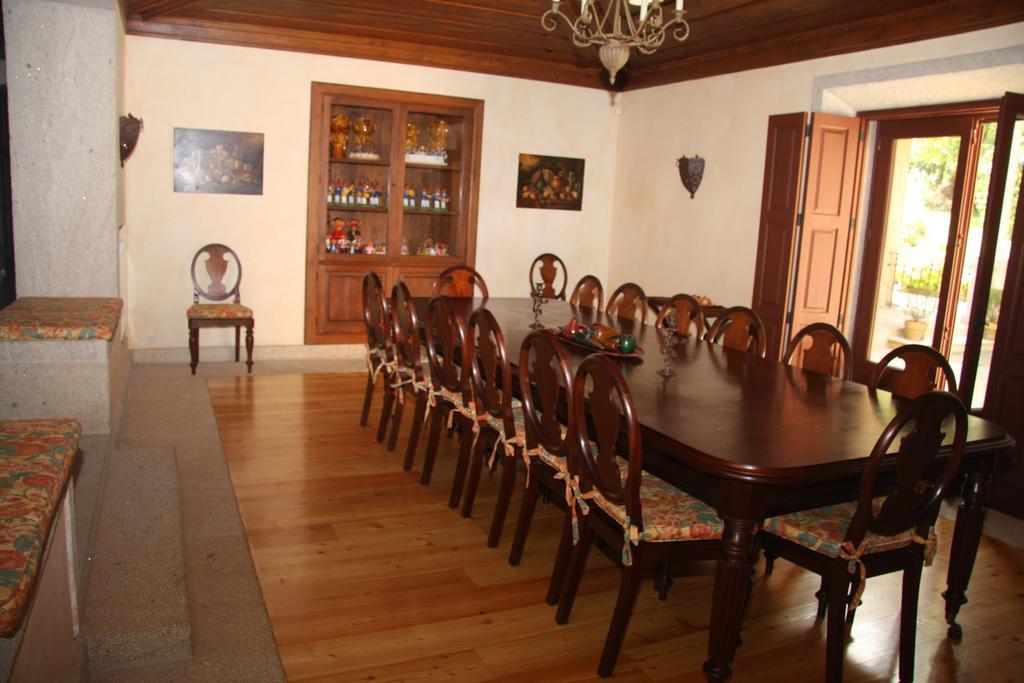 Quinta Dos Castanheiros Bed And Breakfastポンテ・デ・リマ エクステリア 写真