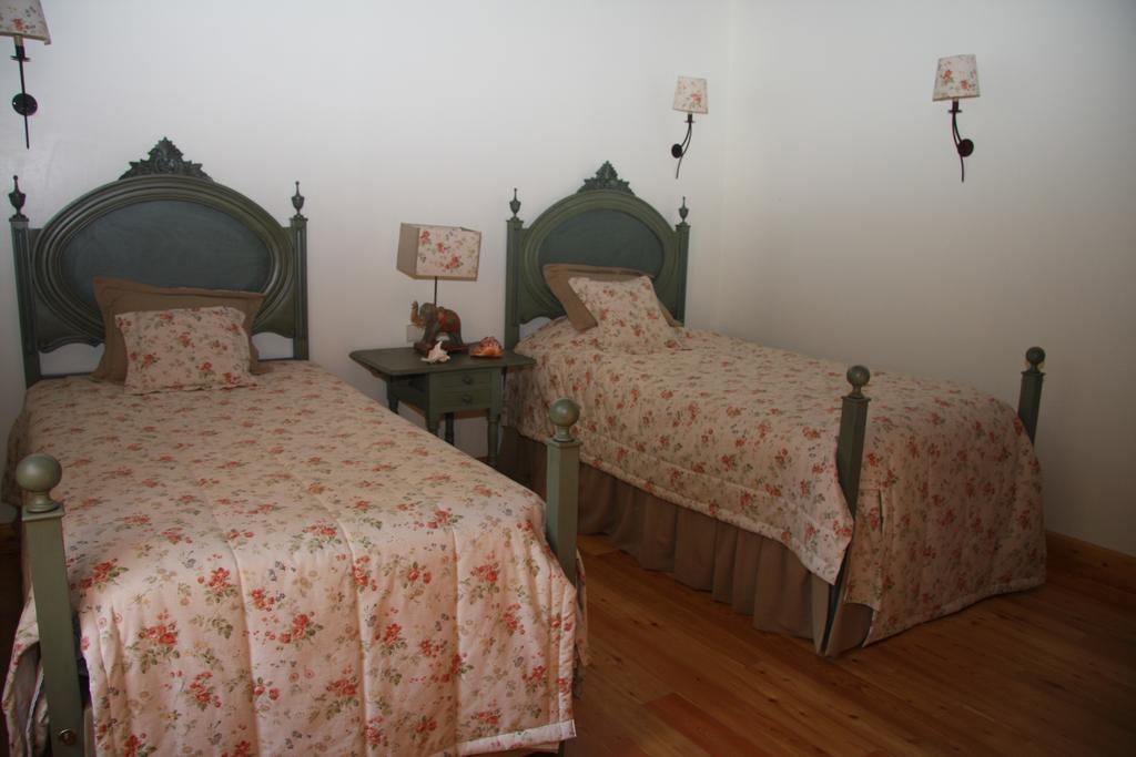Quinta Dos Castanheiros Bed And Breakfastポンテ・デ・リマ エクステリア 写真