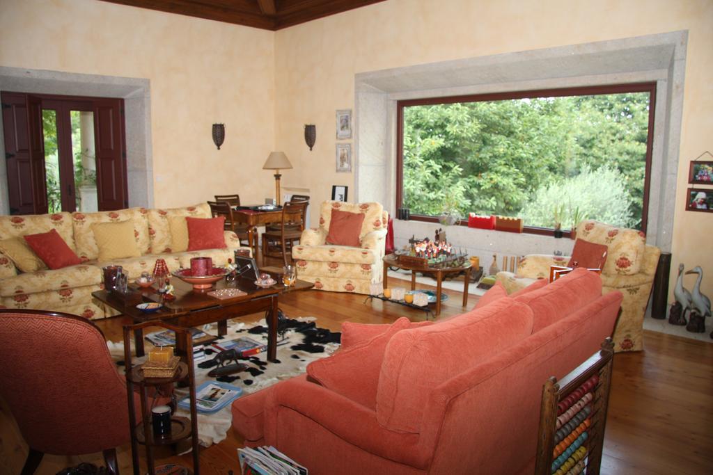 Quinta Dos Castanheiros Bed And Breakfastポンテ・デ・リマ エクステリア 写真
